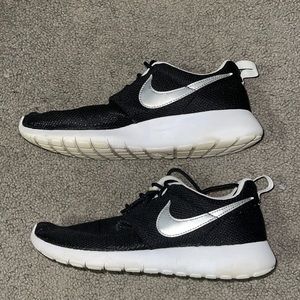 Nike Roshe Runs